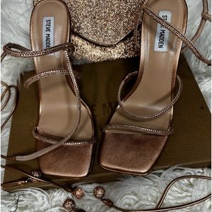 Slightly worn, Steven madden rose gold lace heel with matching clutch
